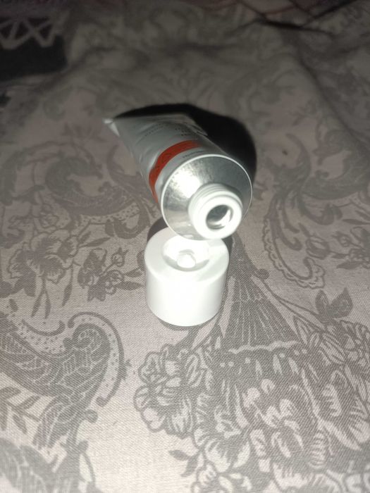 Крем для рук
Dr. Hauschka Hydrating Hand Cream