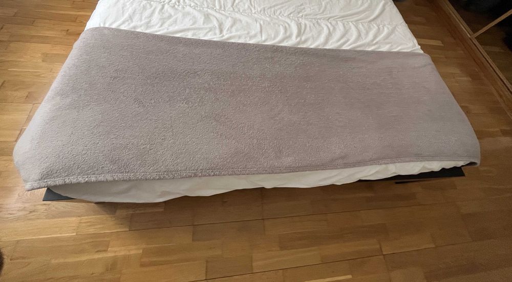 Zara Home - Manta Leve Cinzenta