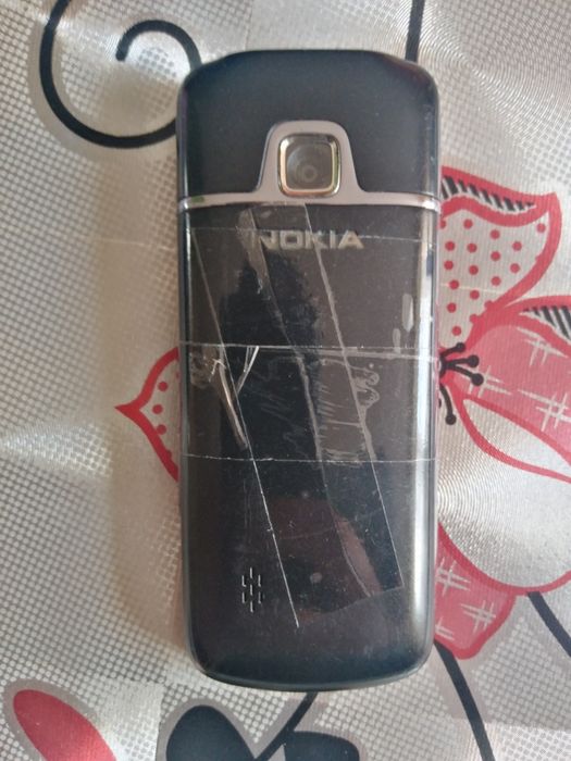 Sprzedam Nokia 2710c-2