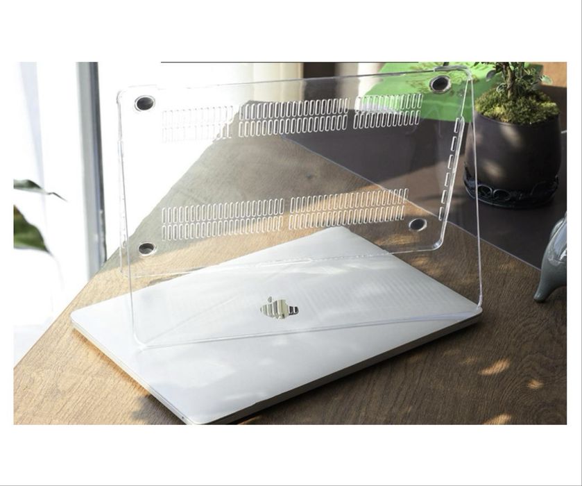 Чохол на macbook