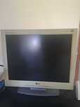 Monitor Lg a funcionar