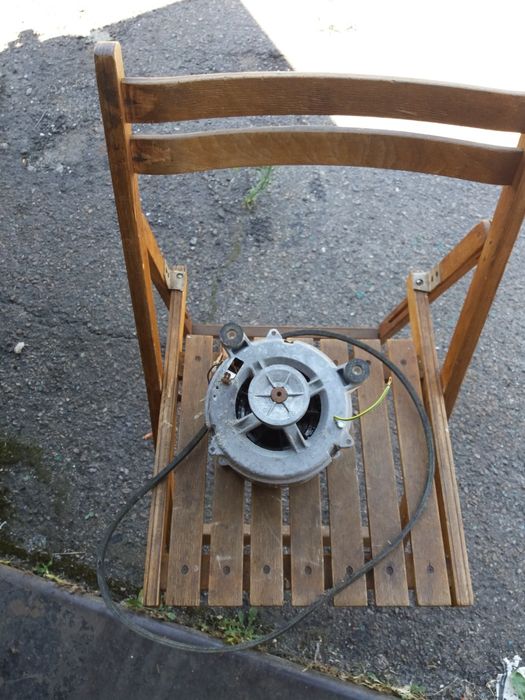 Двигатель для стиральной машины Индезит