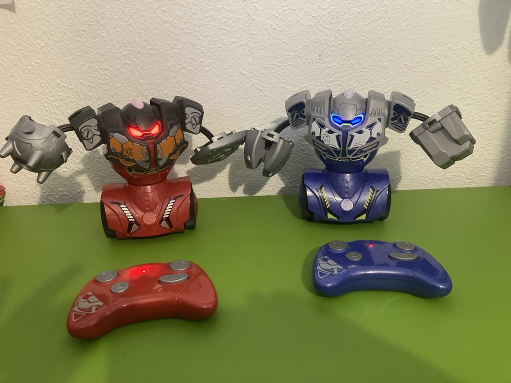 Robôs luta Concentra ycoo mega kombat