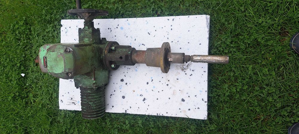 Sprzedam czesci mechaniczne