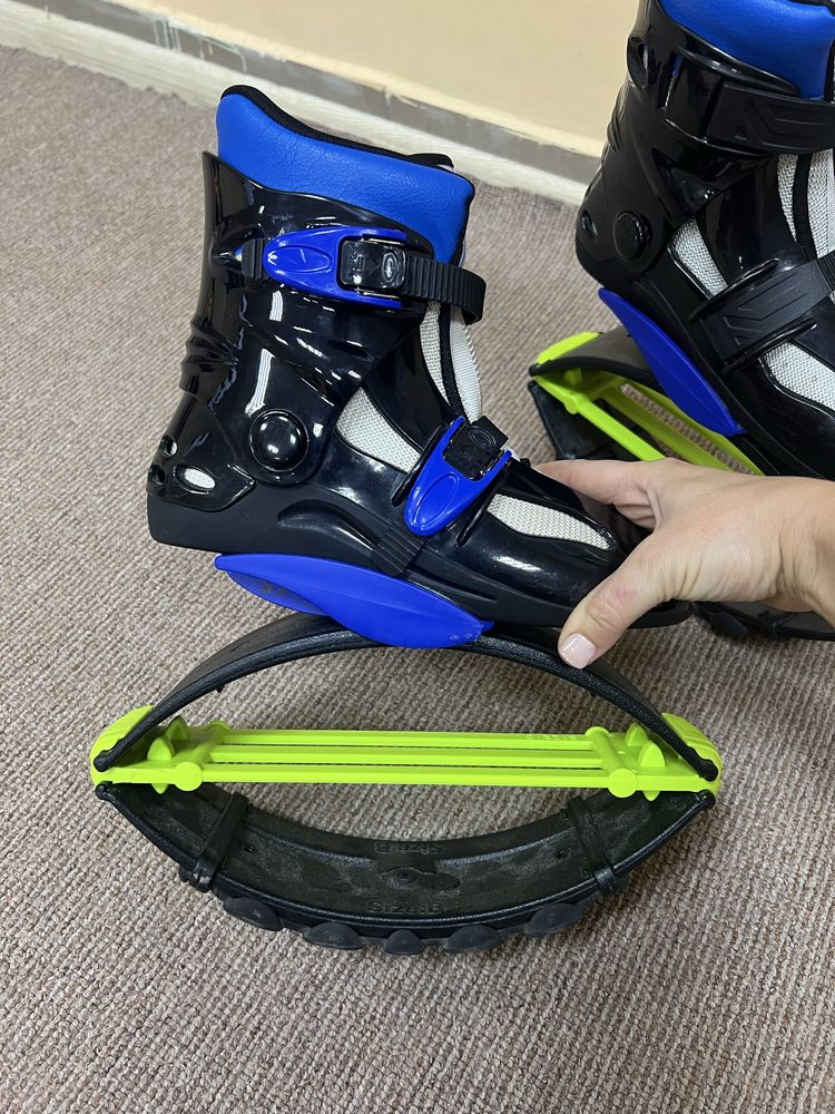 Ботинки Kangoo Jumps , джамперы