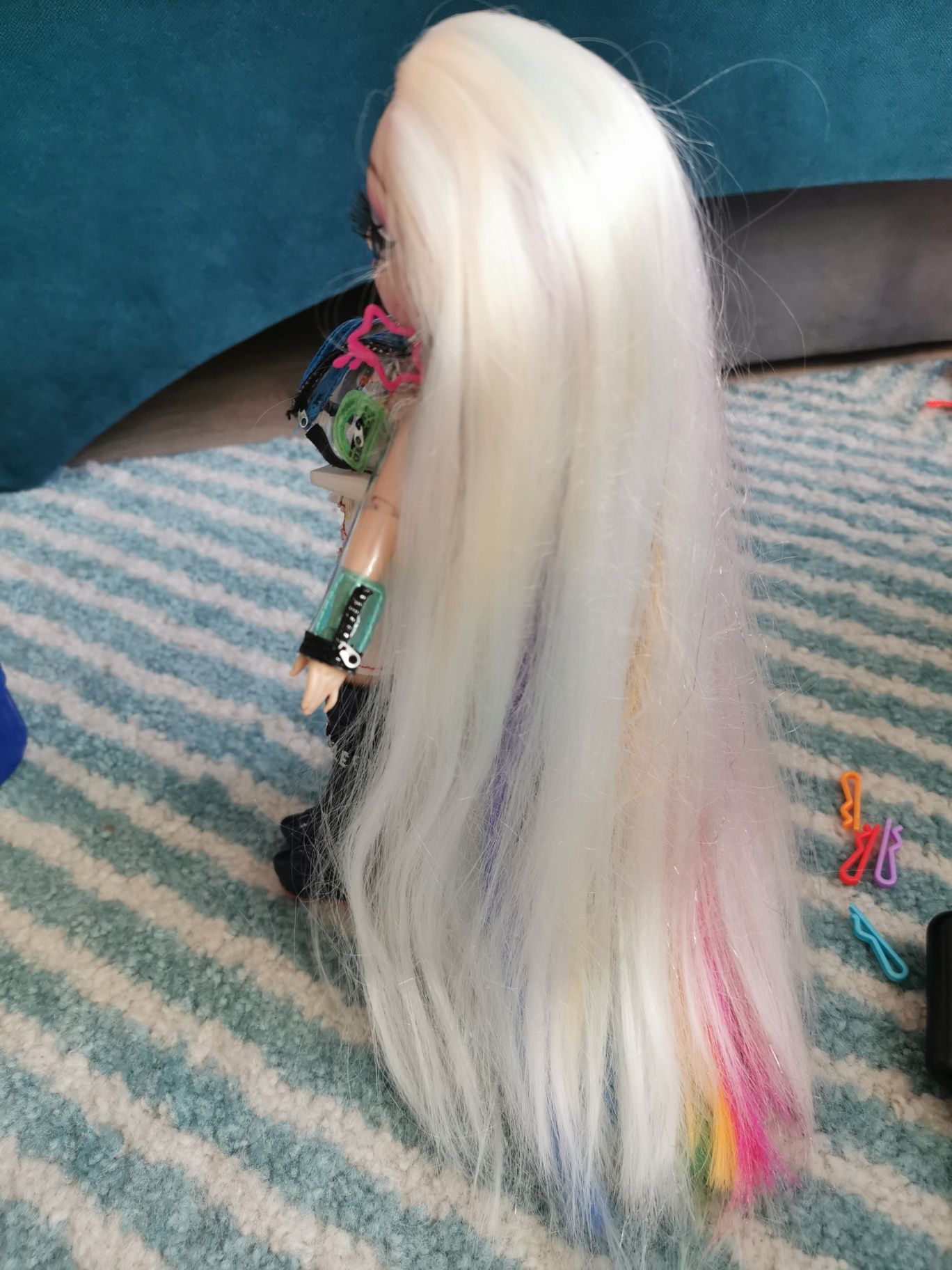 Rainbow High Amaya Raine