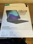 Etui magnetyczne z klawiaturą do Ipad air 13