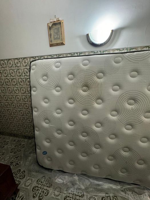 Colchão em muito bom estado