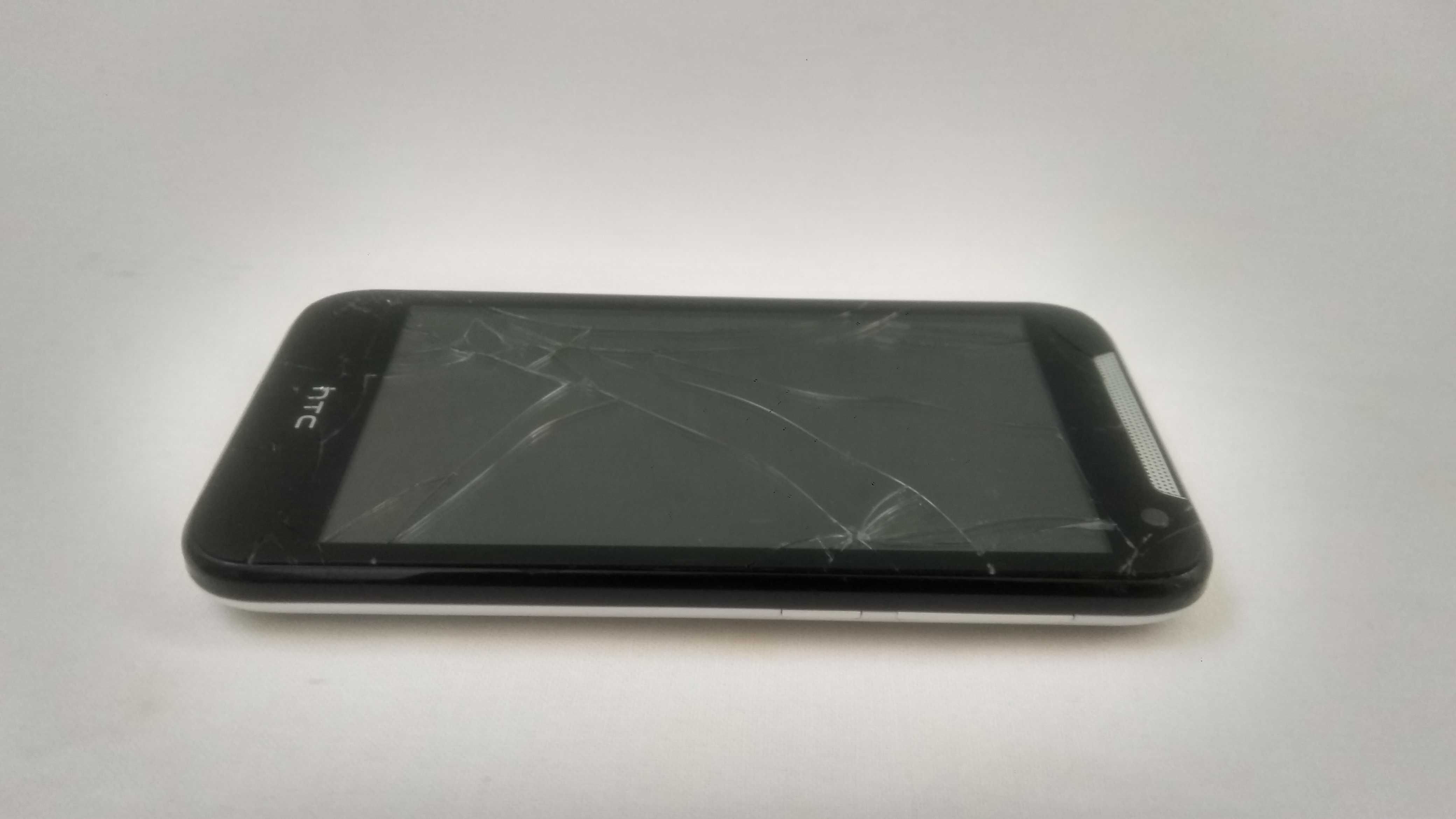 Смартфон HTC Desire 310

Неробочий