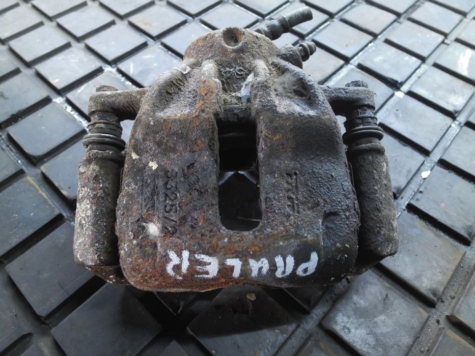 ZACISK HAMULCOWY LEWY PRZÓD CITROEN C3 PLURIEL 1.6