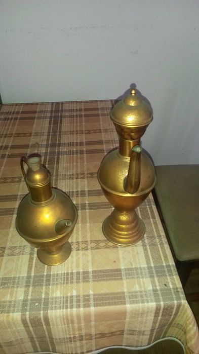 jarros em latão antigo