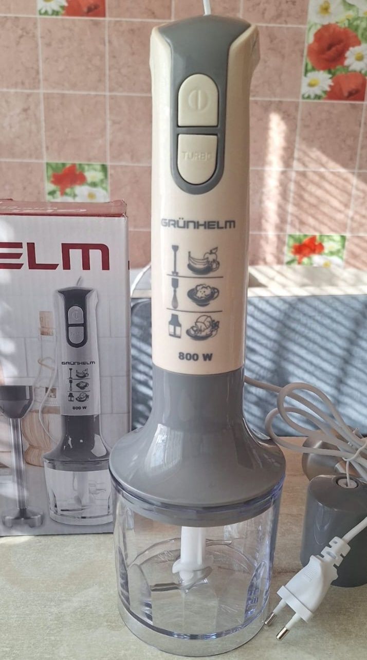 Блендер GRUNHELM EBS-800SG, новый.