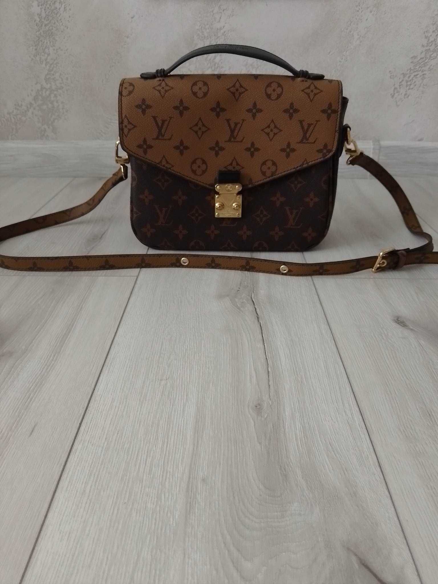 Женская сумка Louis Vuitton Pochette Metis