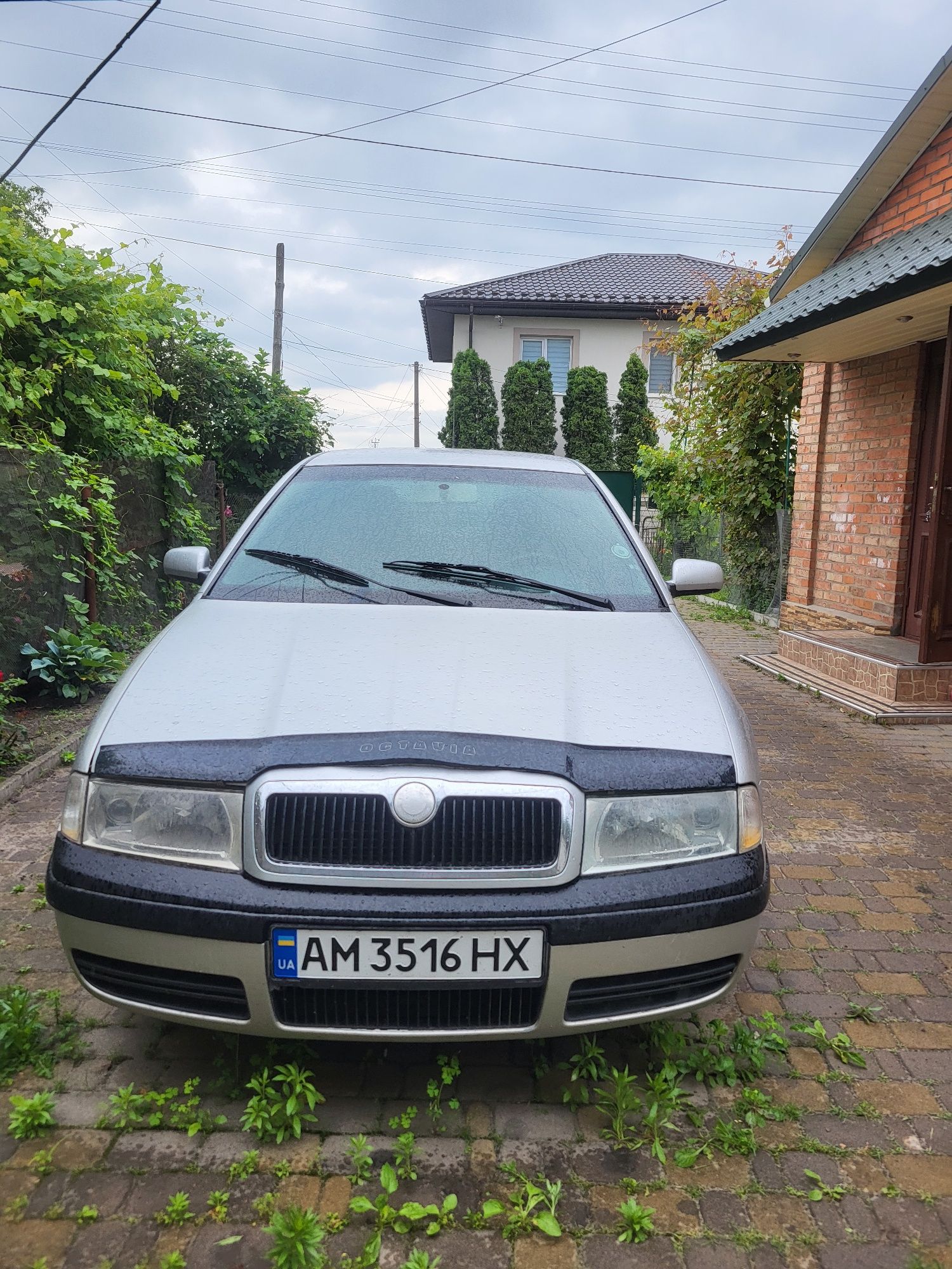 Продам легковий автомобіль