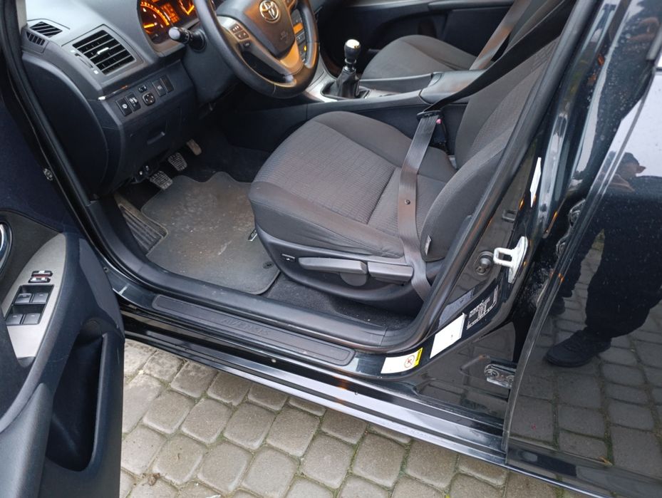 Продам тойоту 2009 року