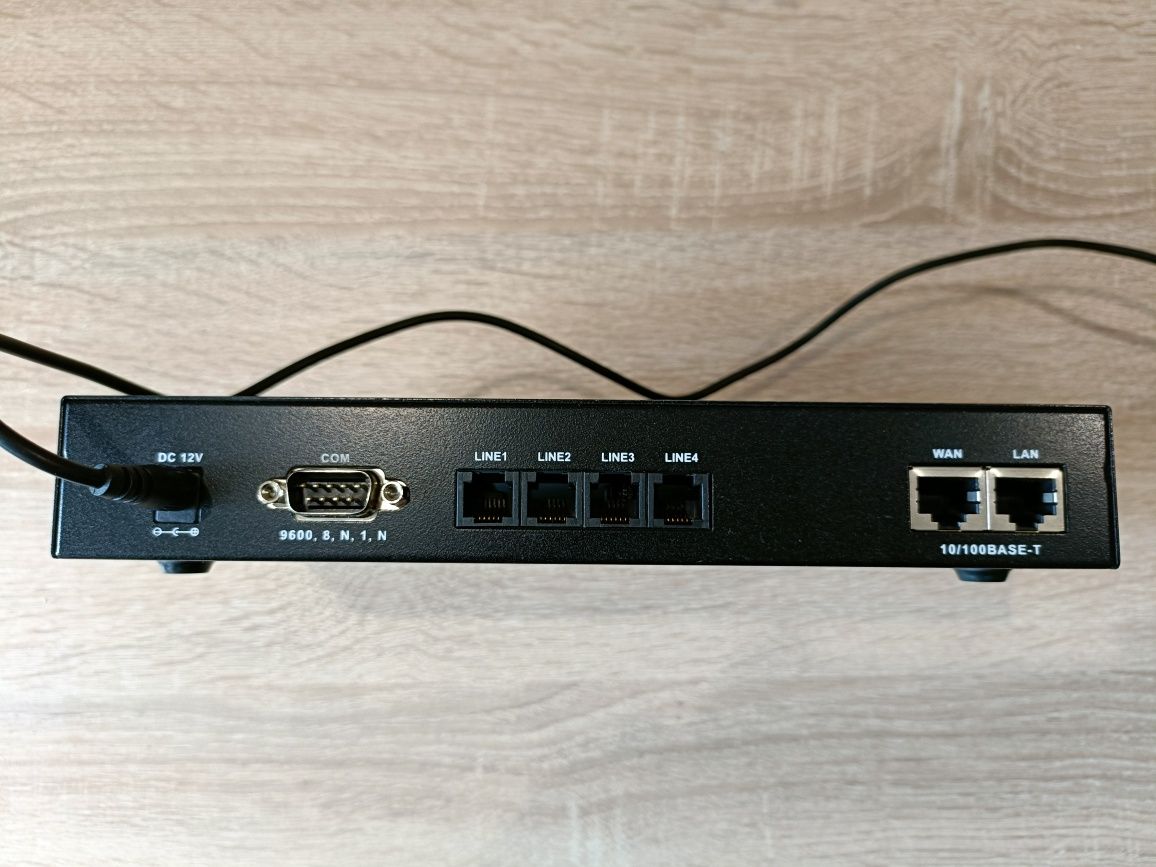 Шлюз VoIP Dynamix 4FXOA