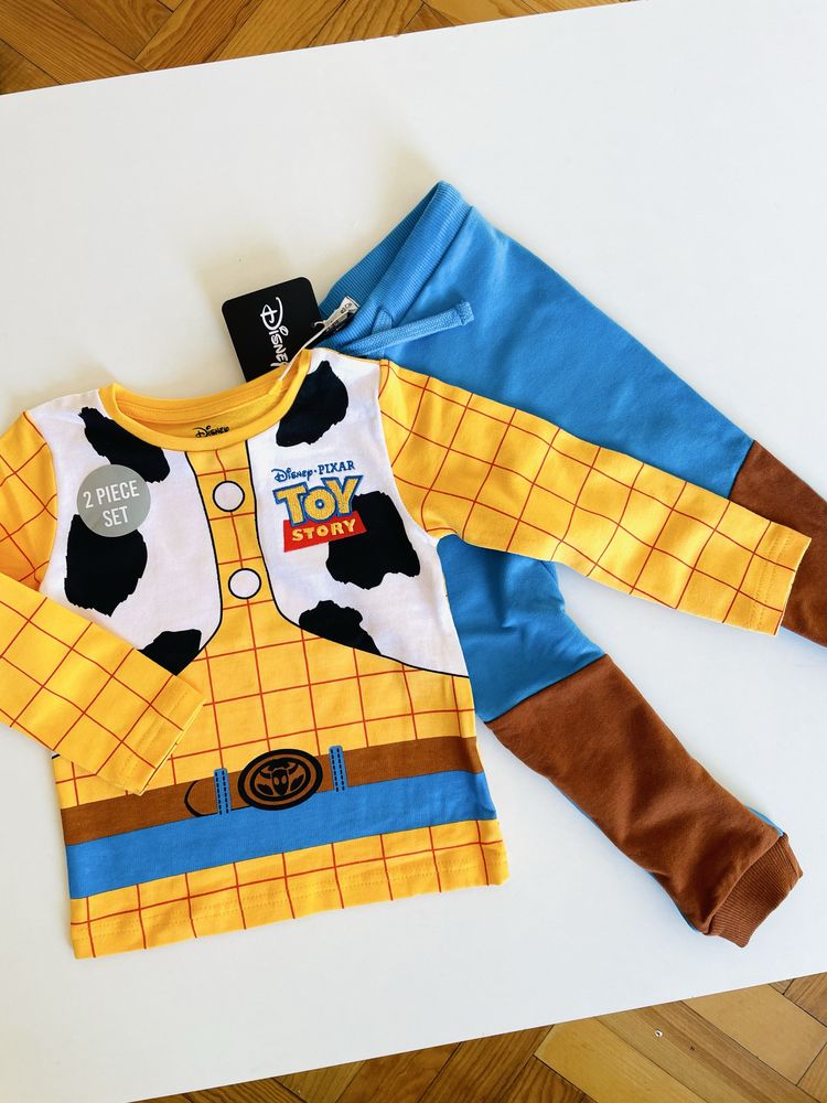 80 Strój na bal przebierańców kostium toy story Disney chudy
