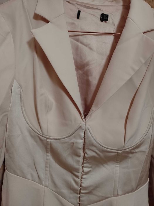 (M/L) Lavish Alice/ Wieczorowa sukienka marynarkowa z Londynu