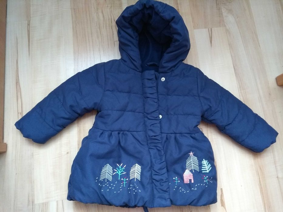 Ciepła zimowa kurtka dziewczęca z haftami Marks& Spencer r.74-80