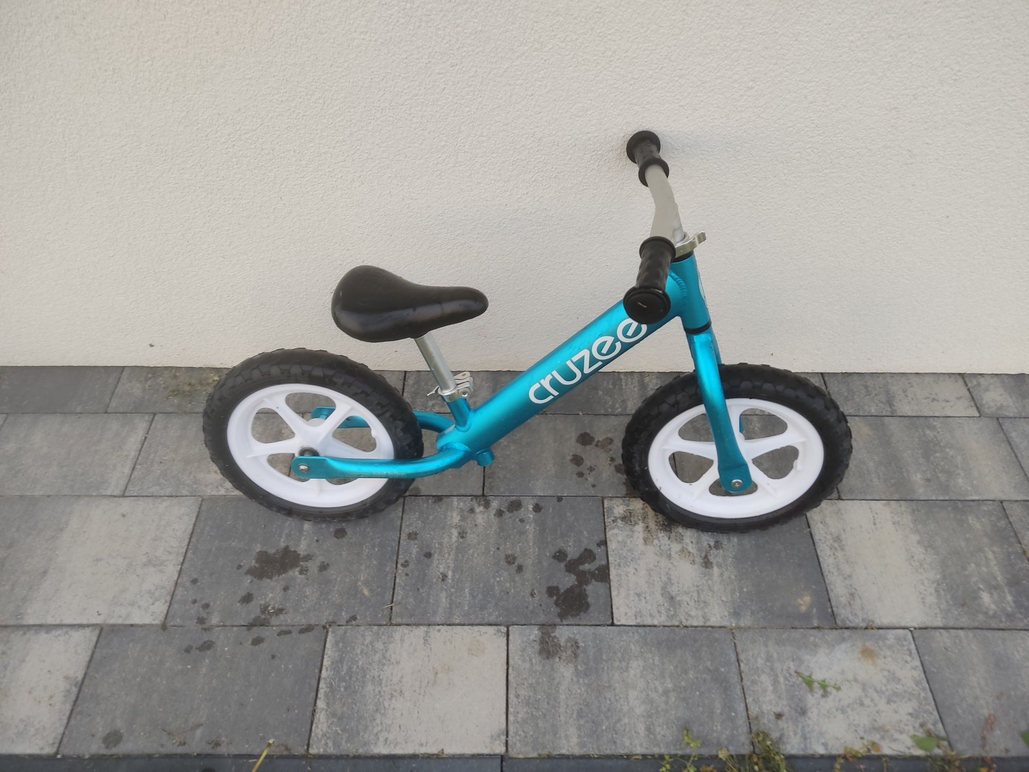 Rowerek biegowy Cruzee niebieski