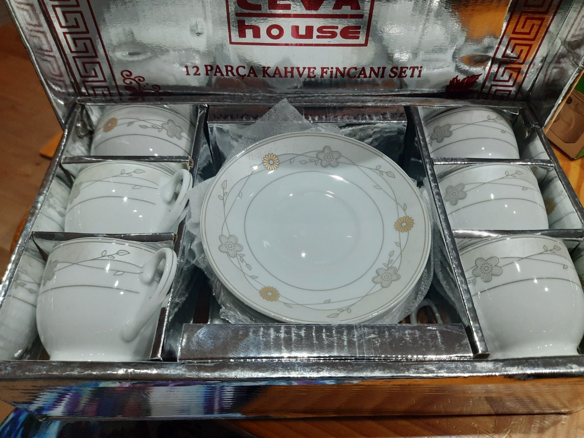 Porcelanowy zestaw do kawy po turecku/ do espresso.