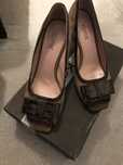Buty marki Kazar.