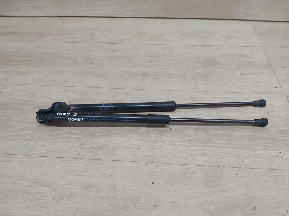 Toyota Auris II Kombi siłownik teleskop klapy bagażnika KOMBI