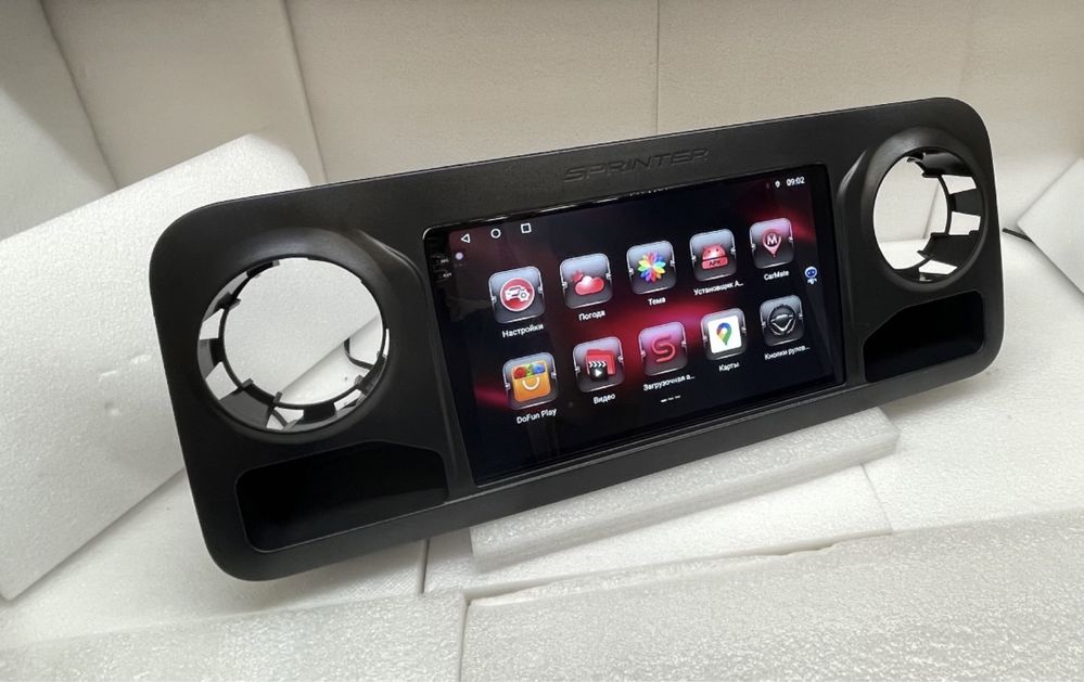 Штатна магнітола Mercedes sprinter w907 Android Carplay Car play