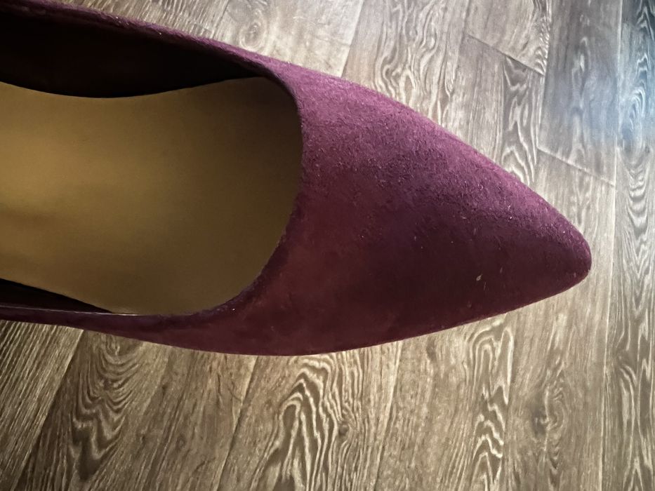 Жіночі класичні човники винного кольору від бренду M&S