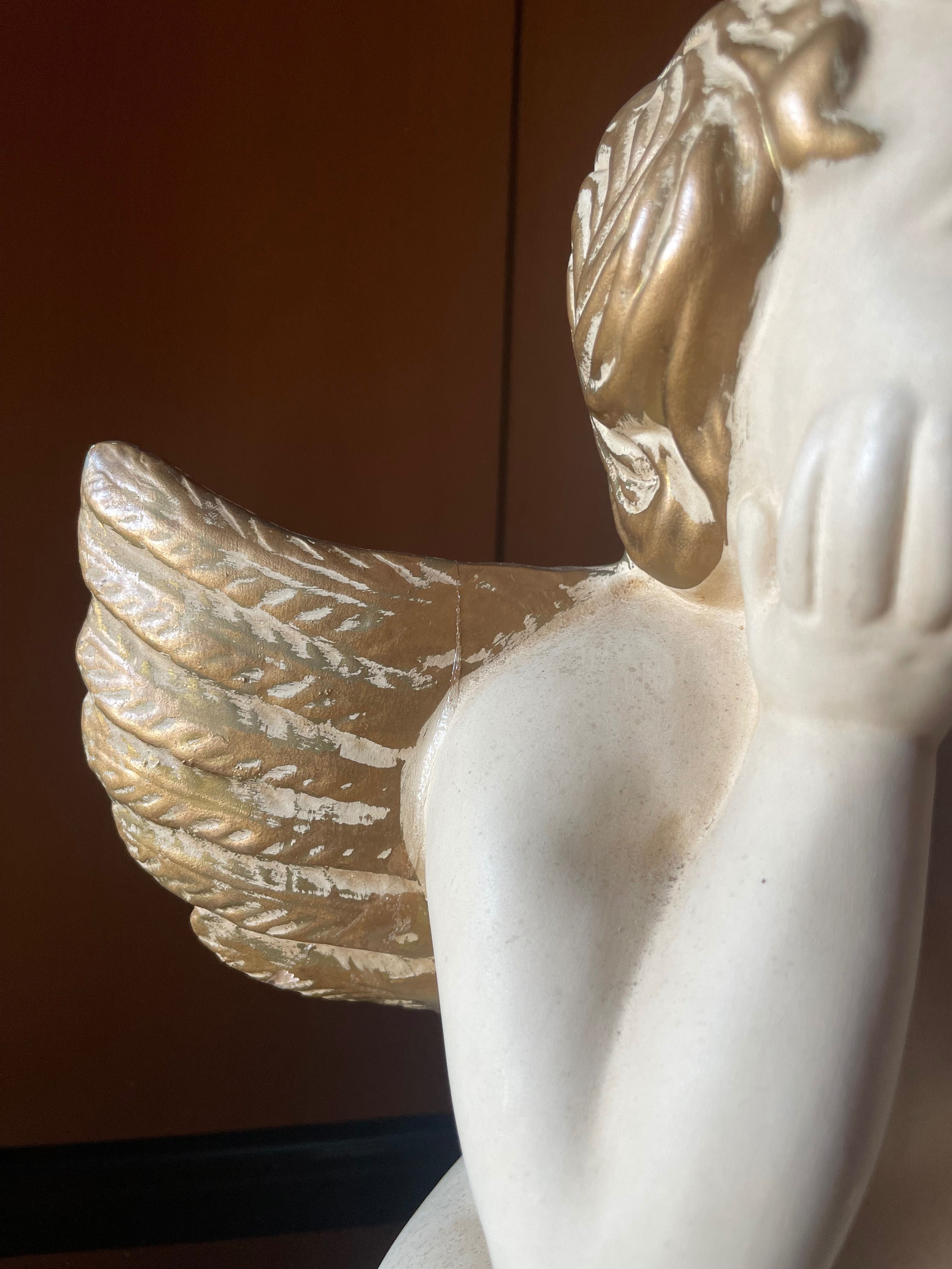 Anjo decorativo em loiça