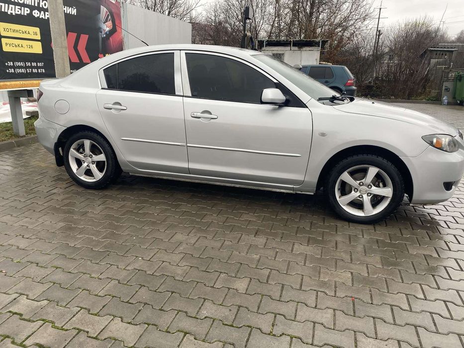 Mazda 3 автомат хороший стан