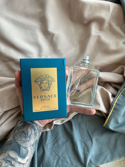 Духи Версаче, новые, не использовались. Оригинал