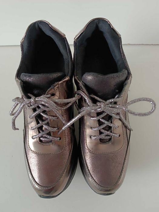 р 35-36 23 см лаковые бронзовые кроссовки на платформе сникерсы