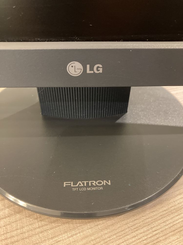Monitor LG Flatron L1730S