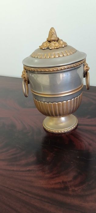 Pote dourado e prata (casquinha)