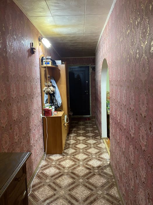 Продам 3 кімнатну квартиру на Польовій