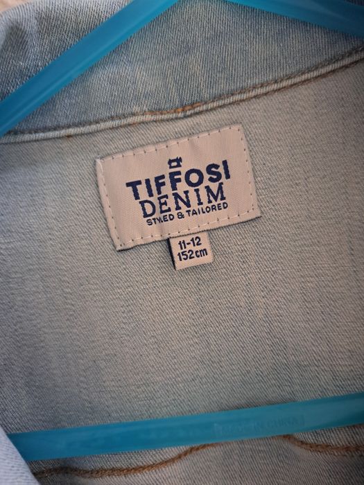 Casaca de ganga de menina de 11 anos