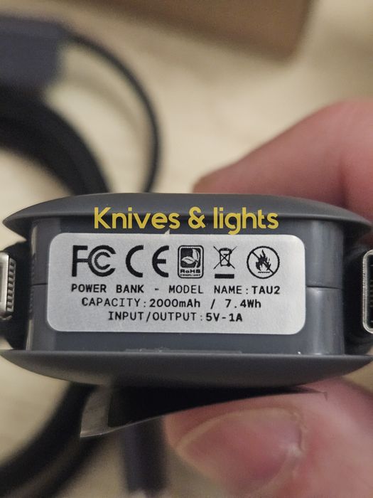 TAU 2 Rollingsquare, міні повербанк на 2000mah