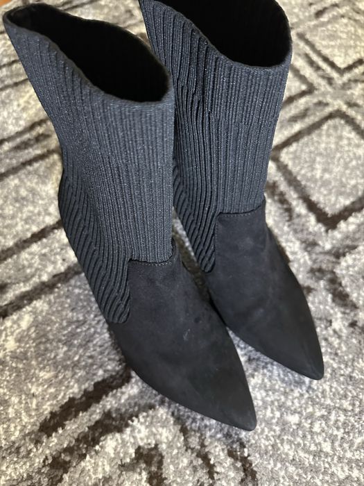Ботильйони чорні жіночі
