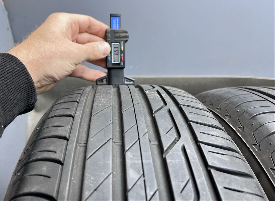 Шини 6+ мм літо 215 60 R17 Bridgestone Turanza T001 резина літні