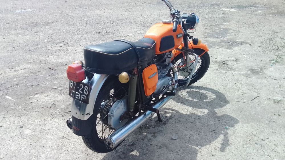 ИЖ ПЛАНЕТА 3 на ходу