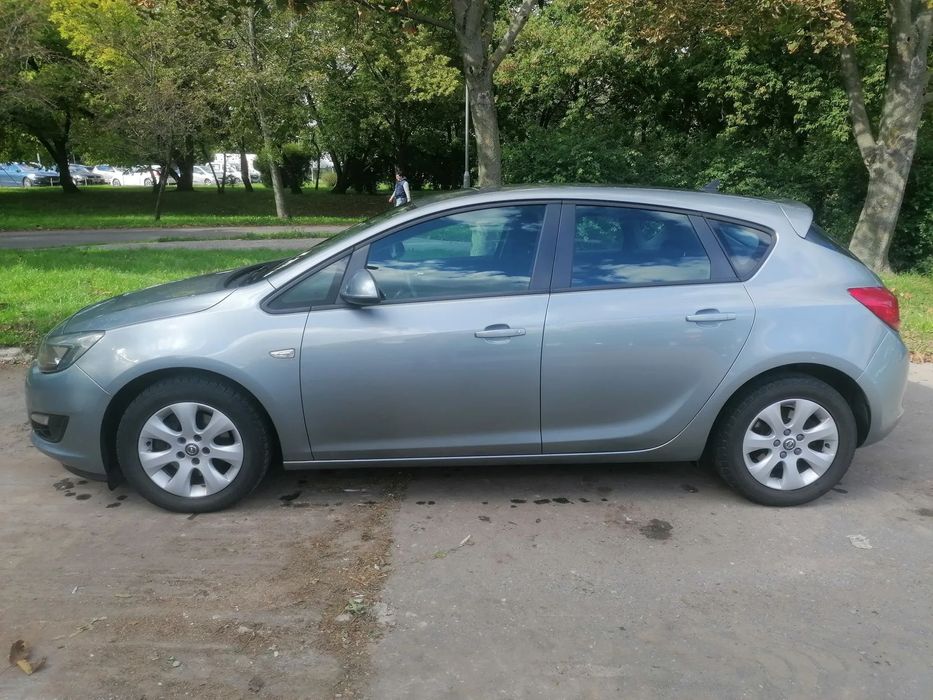 Opel Astra 1.7 CDTI 110KM Polski salon, nowy rozrząd i sprzęgło, stan bdb