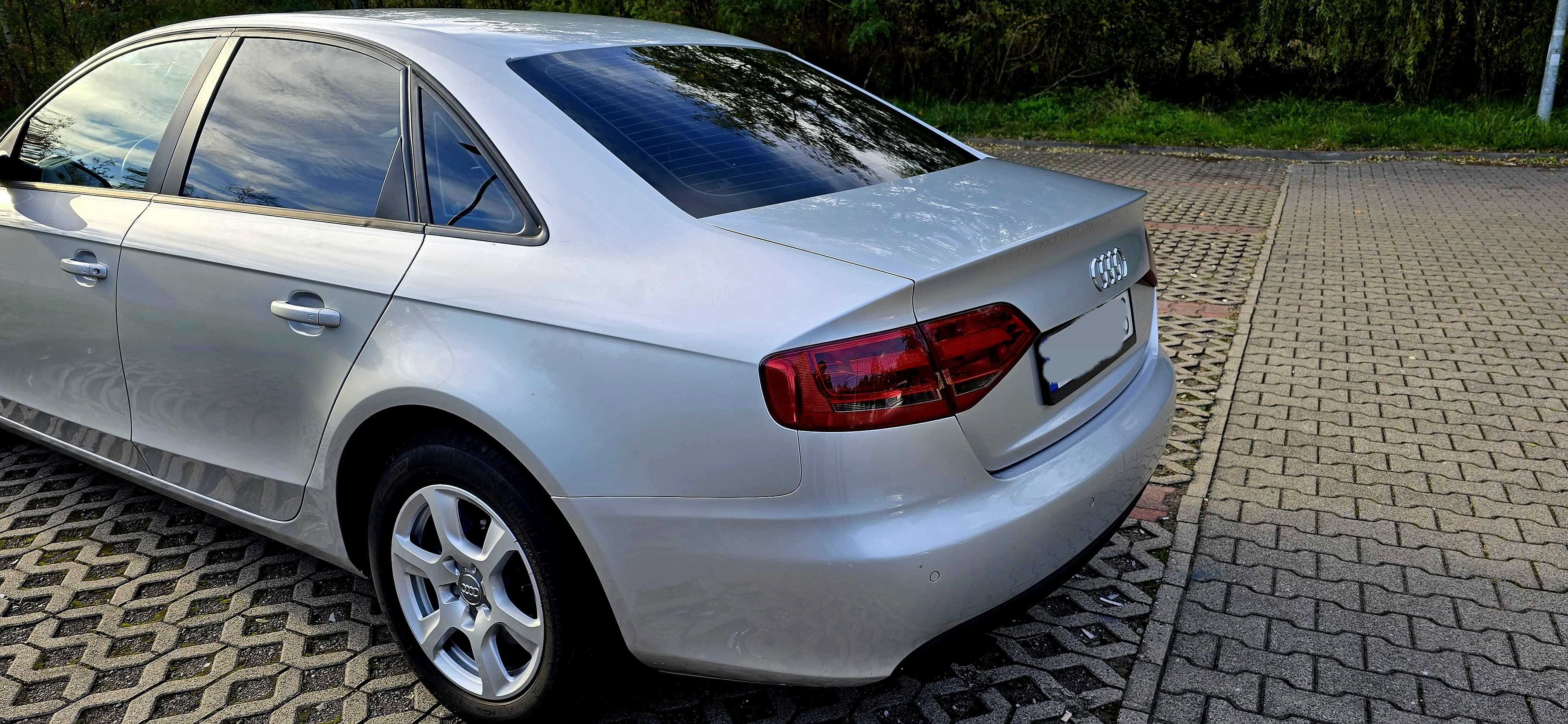 Sprzedam Audi A4B8 2011r