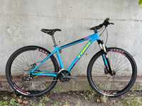 29 Trek XCaliber 7 на Rock Shox\Shimano Deore 490 дол