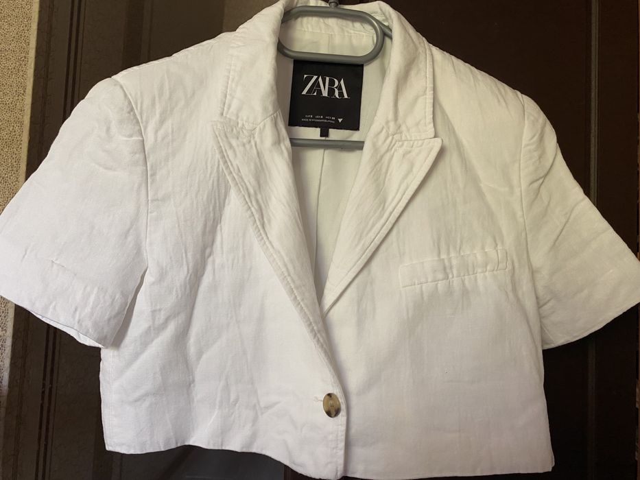 Укорочений жакет zara , розмір s