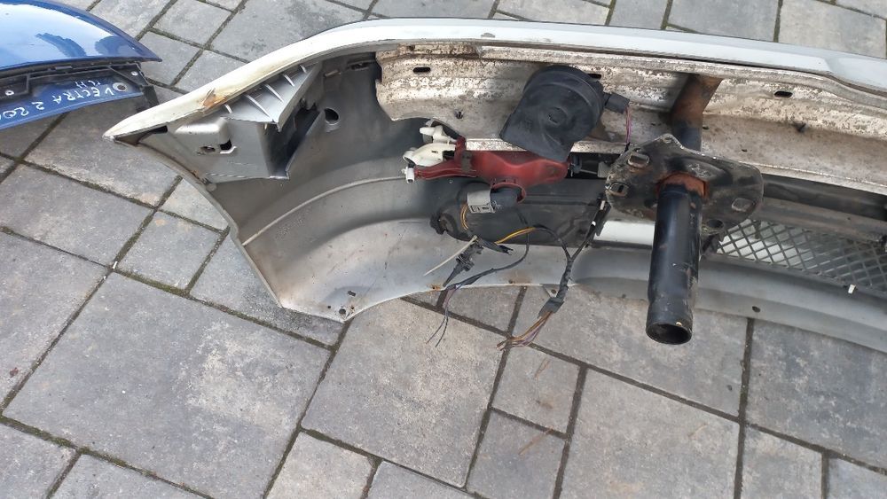 Bmw 3 e46 sedan kombi 98-01 zderzak przód przedni 3.0 titansilber