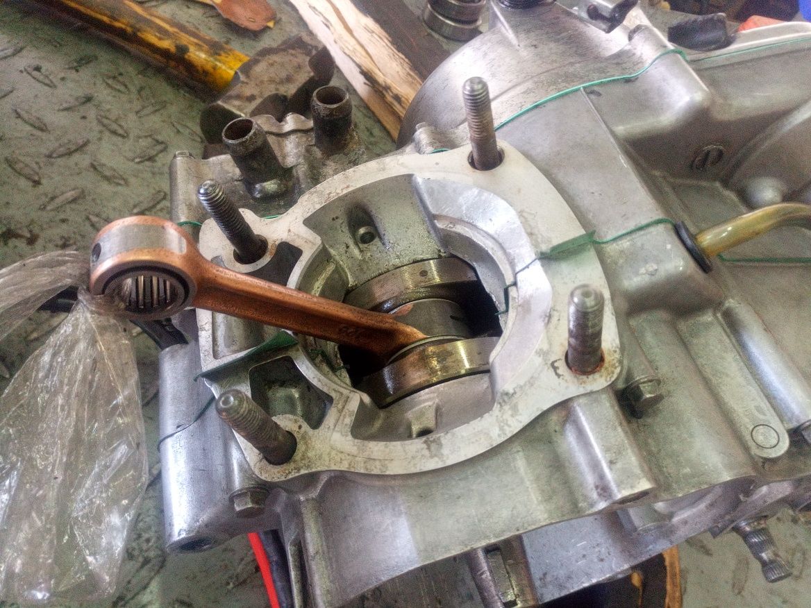 Mota Honda CR85 rb