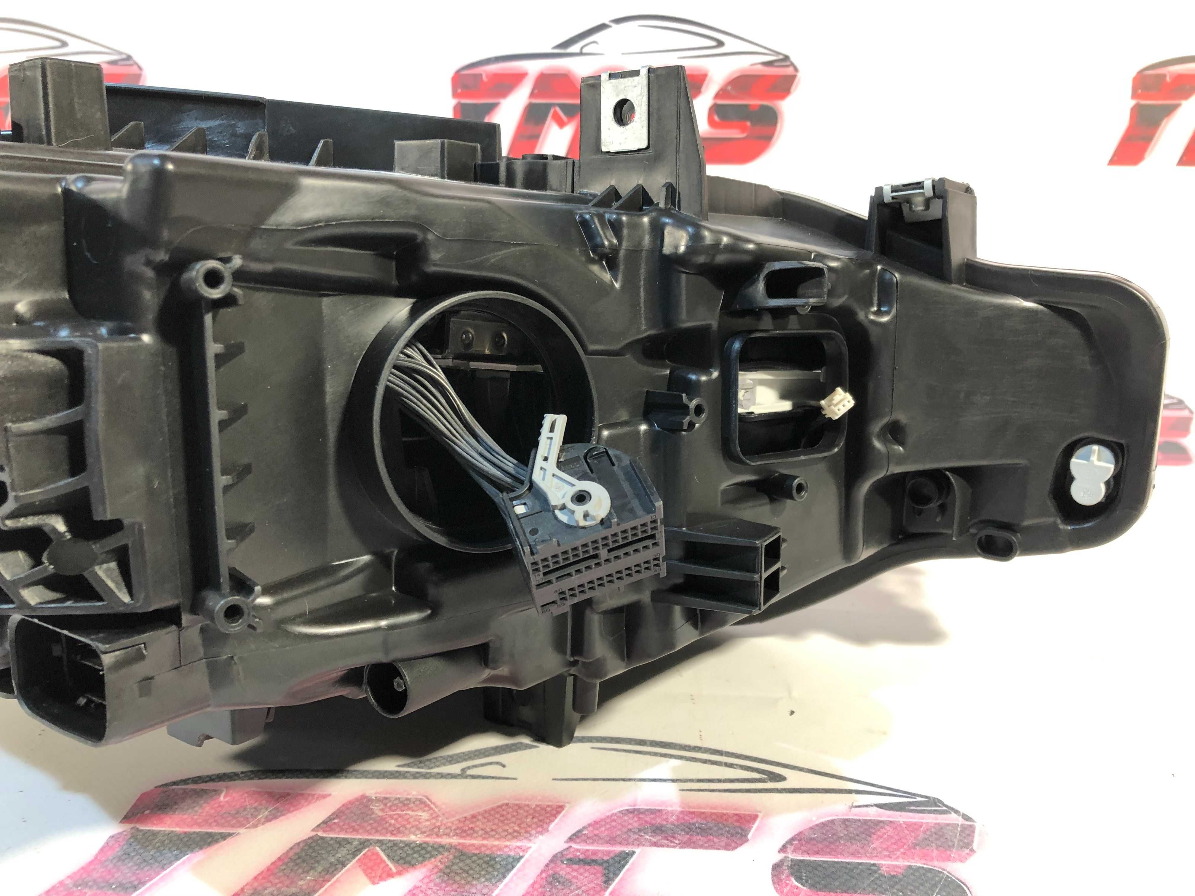 Farol Frente Otica BMW SERIE 3 F30 LED Esquerdo Original