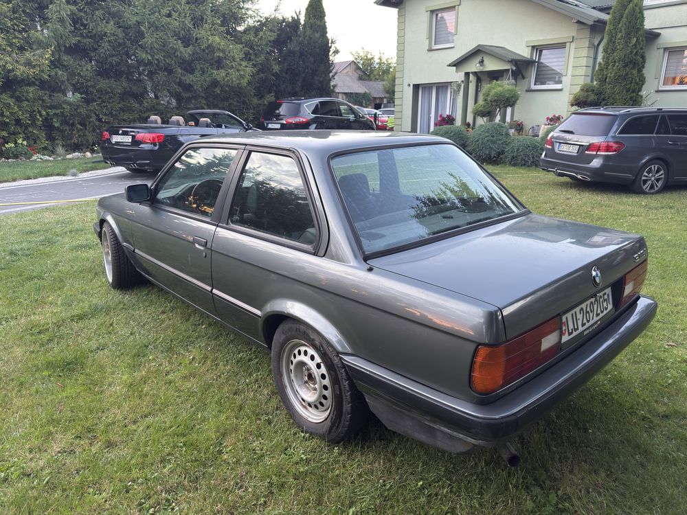 Bmw e30 coupe 1.8 Szwajcaria