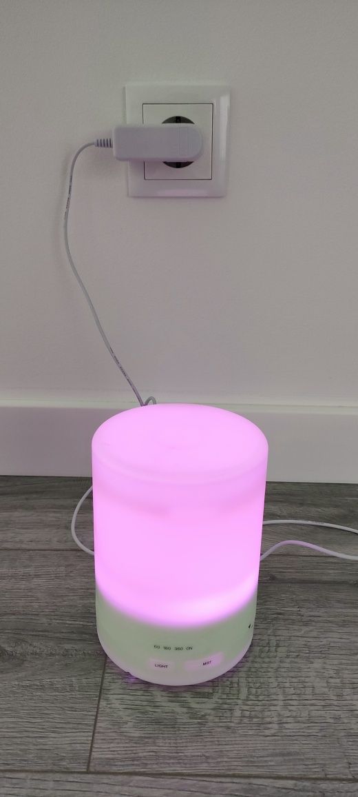 Difusor elétrico de aromas com led de cores